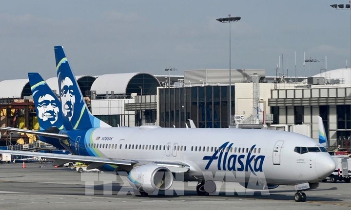 Mỹ cấm toàn bộ máy bay qua không phận Syria