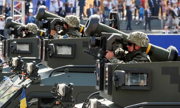 Tổng thống Mỹ chính thức phê duyệt gói hỗ trợ quân sự 800 triệu USD cho Ukraine