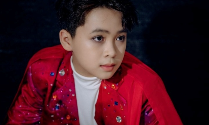 Mẫu nhí Hà thành sở hữu nhiều tài năng “hút” show