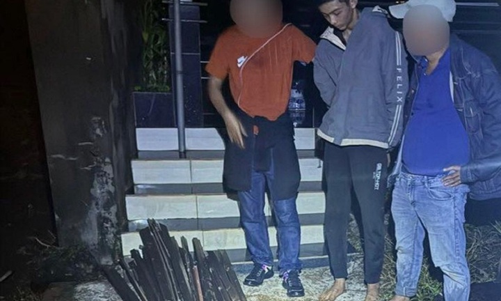 Tạm giữ ba thanh niên cạy phá hơn 100 ngôi mộ ở Gia Lai