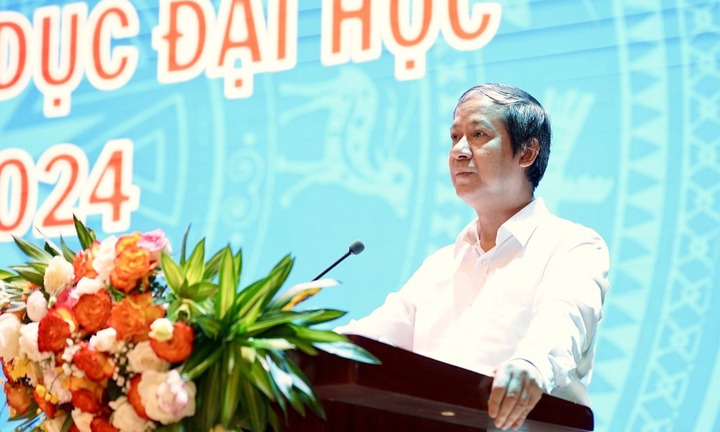 Bộ trưởng GD&ĐT: Cần xem xét việc xét tuyển đại học sớm