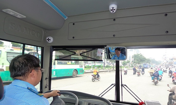 Xe khách gắn camera không hoạt động có bị phạt không?