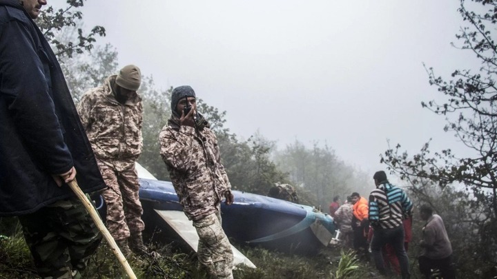 Những hình ảnh cuối cùng của Tổng thống Iran trước khi gặp sự cố rơi trực thăng