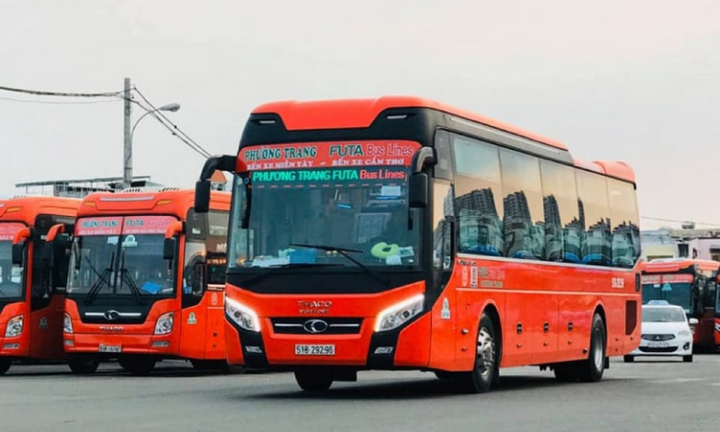 Xe khách có niên hạn sử dụng bao nhiêu năm?