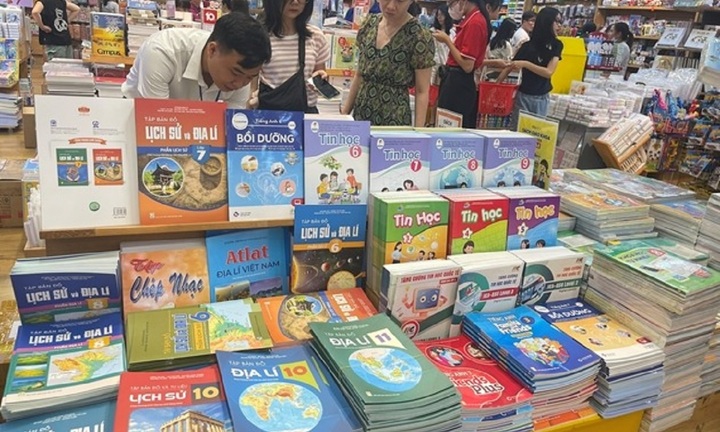 Năm học 2024-2025, mua sách giáo khoa ở đâu?