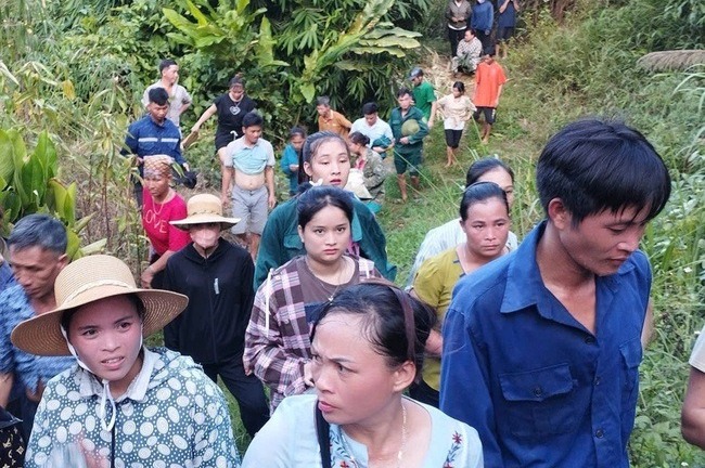 Vụ cháu bé 6 tuổi mất tích trong rừng ở Yên Bái: Huy động hơn 100 người tìm kiếm