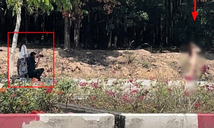 Thông tin mới nhất vụ cô gái không mặc đồ chụp ảnh trên đường ở Bình Dương