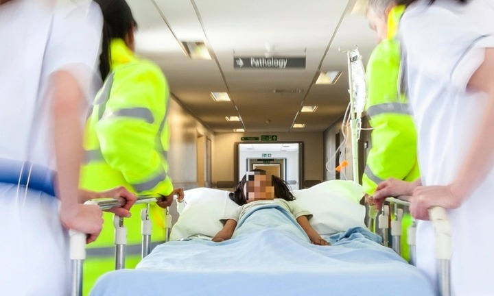 Bé 13 tuổi được chẩn đoán suy thận vì loại nước uống mà nhiều bạn trẻ yêu thích