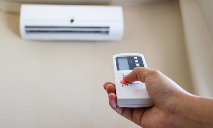 Tắt điều hòa khi phòng đủ lạnh có tiết kiệm điện?