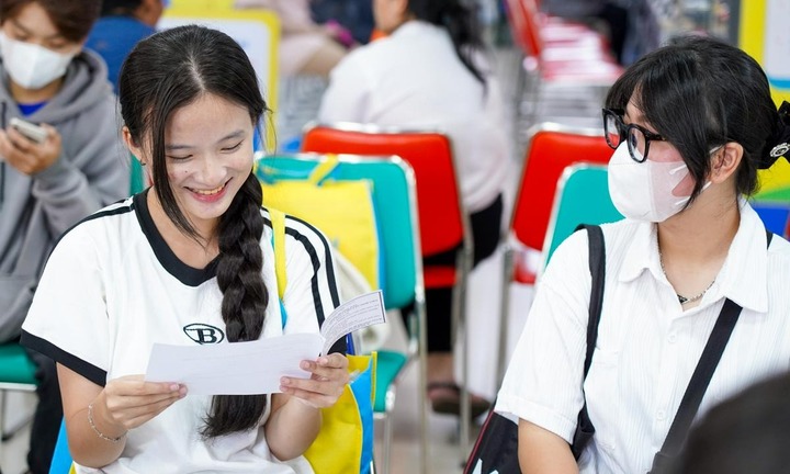 Tuyển sinh 2024: Tân sinh viên nhập học cần những giấy tờ gì?