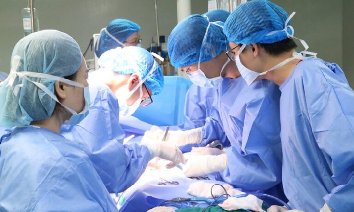 Thanh niên 24 tuổi 