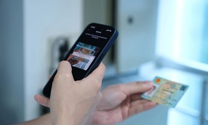 Từ 1/1/2025, tài khoản ngân hàng chưa xác thực không thể giao dịch online