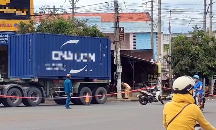 Bình Phước: Tạm giữ tài xế xe container cán tử vong hai dì cháu