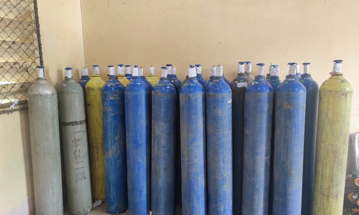 Lào Cai: Phát hiện, xử lý 792 kg khí cười N2O không rõ nguồn gốc xuất xứ