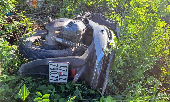 Thương tâm: Mẹ bị thương, con trai tử vong sau va chạm với ô tô tải