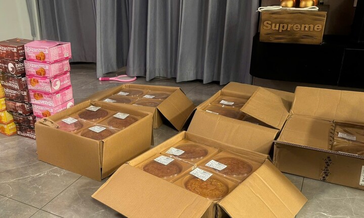 Ninh Bình: Phát hiện, buộc tiêu huỷ 288 bánh trung thu nhập lậu