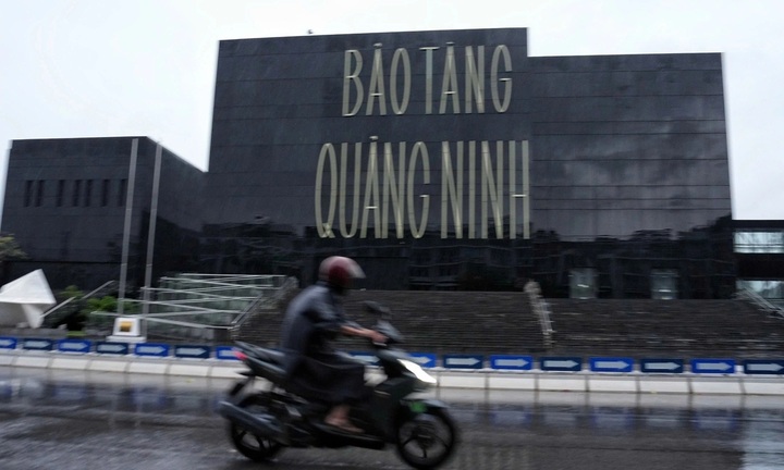 Diến biến mới nhất bão số 3 Yagi: Quảng Ninh, Hải Phòng bắt đầu mưa lớn