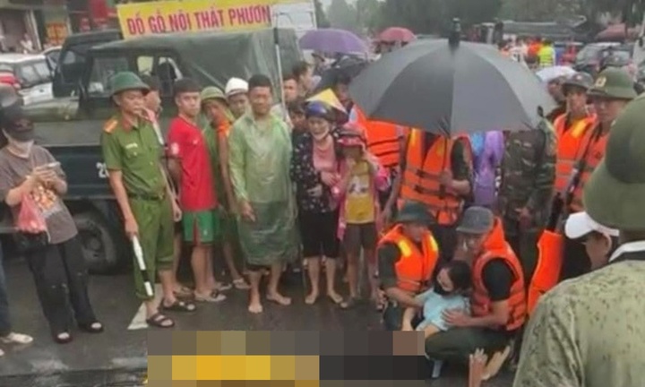 Lật thuyền trong lúc cứu nạn ở Thái Nguyên, 1 phụ nữ và 1 bé trai tử vong