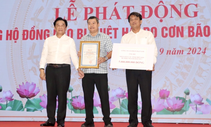 Công ty Đại Nam của ông Huỳnh Uy Dũng ủng hộ 5 tỷ đồng hỗ trợ đồng bào vùng lũ