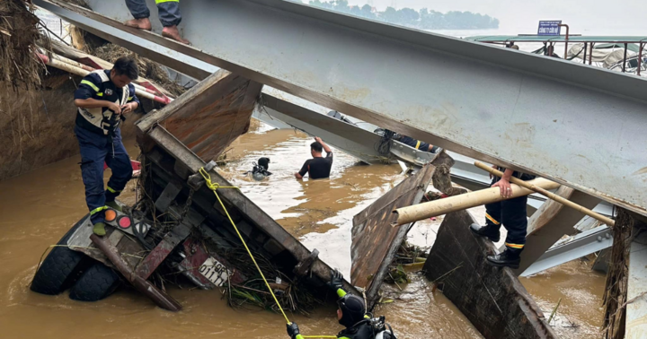 Không phát hiện thi thể trong xe đầu kéo vụ sập cầu Phong Châu ở Phú Thọ