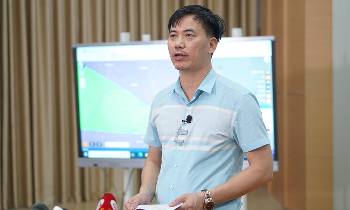 Hai kịch bản đổ bộ và dự báo cường độ của áp thấp nhiệt đới khi thành bão số 4 