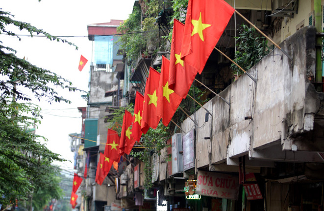 Nghỉ lễ 30/4 - 1/5 năm 2025: Đề xuất hoán đổi ngày làm việc để được nghỉ 5 ngày 