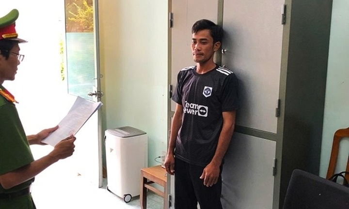 Vụ hiếp dâm con gái của tình cũ: 