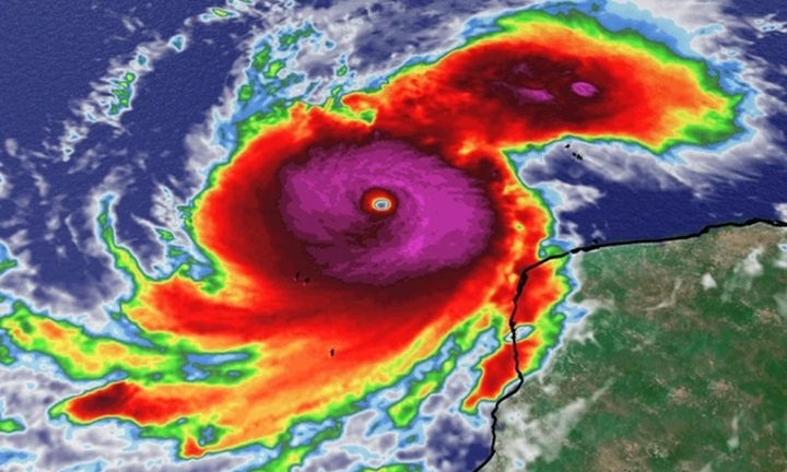 Siêu bão Milton khủng khiếp và bất thường cỡ nào mà các nhà khí tượng 