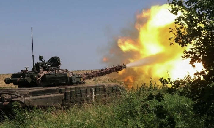 Nga kiểm soát nửa pháo đài chiến lược Toretsk, binh sĩ Ukraine lo sắp “vỡ trận”