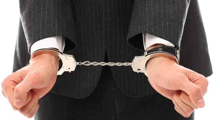 Hai cựu lãnh đạo ngân hàng cho vay nặng lãi, thu lợi hàng chục tỷ đồng