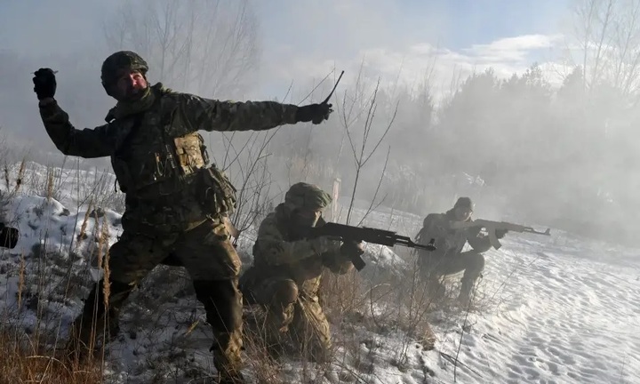 Nga chớp thời cơ vàng, gieo