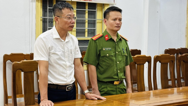 Hà Nội: Khởi tố, bắt tạm giam Chủ tịch HĐQT lừa đảo chiếm đoạt 38 tỷ đồng