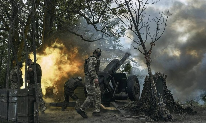 Nga giáng đòn hỏa lực kép, Ukraine