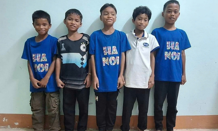 Quảng Bình: 5 học sinh dũng cảm cứu 2 em nhỏ khỏi bị nước cuốn trôi