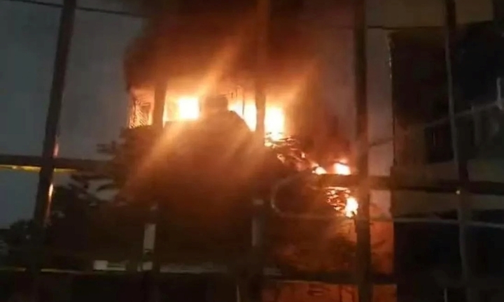 Hà Nội: Cháy lớn tại căn nhà cao tầng cho thuê trọ ở quận Hai Bà Trưng