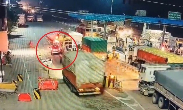 Clip: Cảnh tượng hãi hùng khi xe tải 