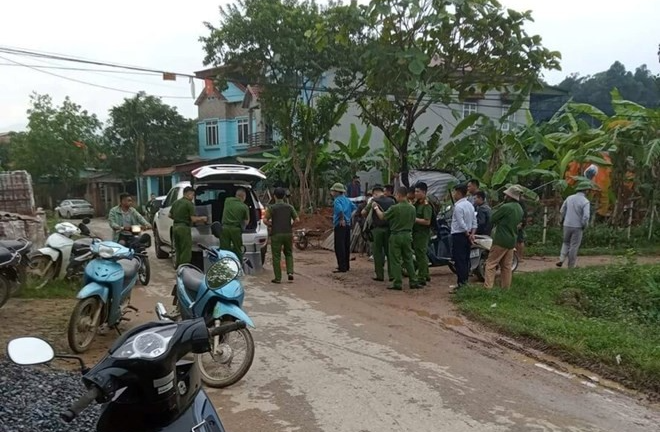 Điều tra vụ án mạng kinh hoàng khiến 2 người tử vong ở Phú Thọ