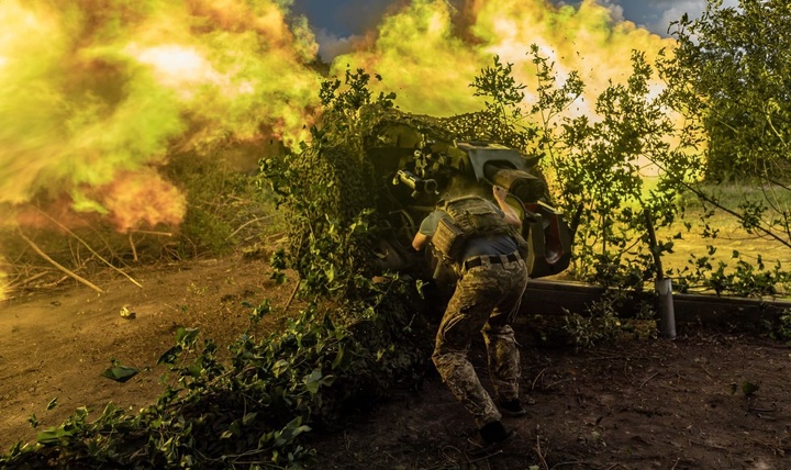 Nga thần tốc kiểm soát hàng loạt thành trì chiến lược, Ukraine hứng