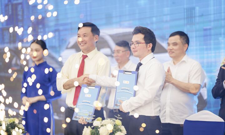 Én Vàng Taxi trở thành đối tác độc quyền của Xanh SM tại Hải Phòng