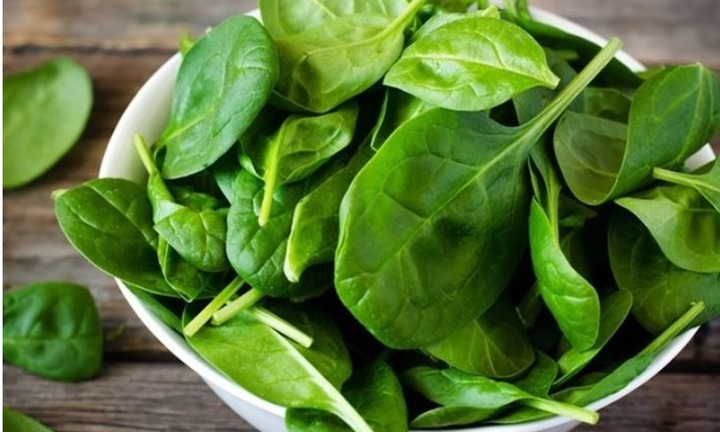 Loại rau giá vài nghìn cả mớ lại là 