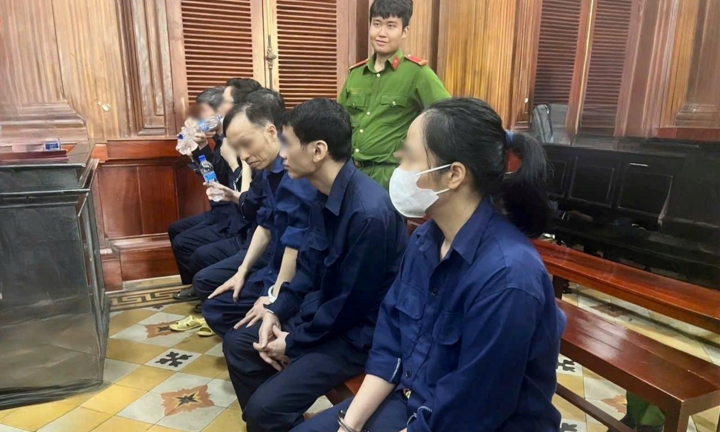 Dù đã ly hôn cặp vợ chồng vẫn hợp sức lừa đảo 130 tỷ từ bán 