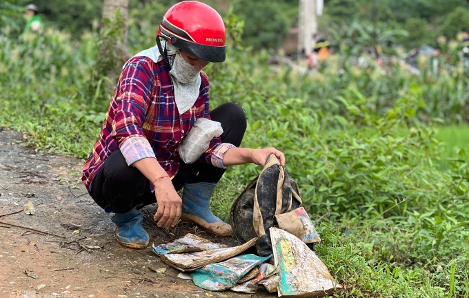 Tin thời sự mới nhất ngày 15/11: Lập sổ tiết kiệm cho trẻ mồ côi do bão Yagi