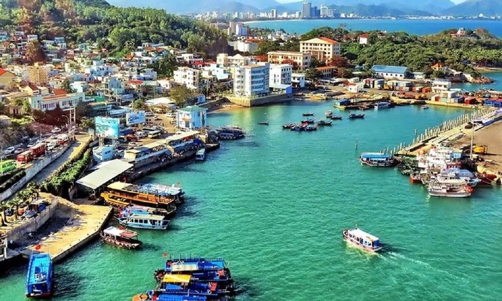 Cảng Hòn Tằm ở đâu?