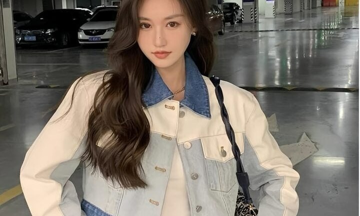 Cách mặc áo phông trắng linh hoạt độc đáo