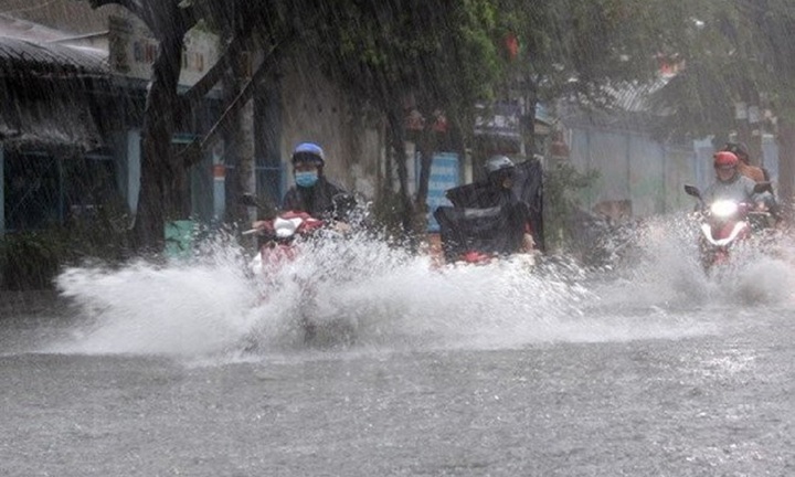 Thời tiết hôm nay ngày 23/11/2024: Mưa lớn ở miền Trung kéo dài đến bao giờ?