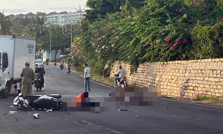 Cận cảnh hiện trường tan hoang vụ tai nạn ở Phan Thiết, 2 du khách nước ngoài tử vong