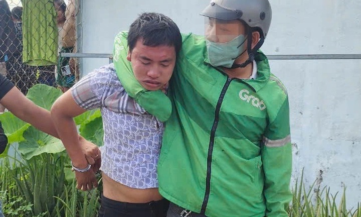 Vụ thiếu nữ 14 tuổi bán vé số bị hiếp dâm, cướp 190.000 đồng ở TP.HCM: