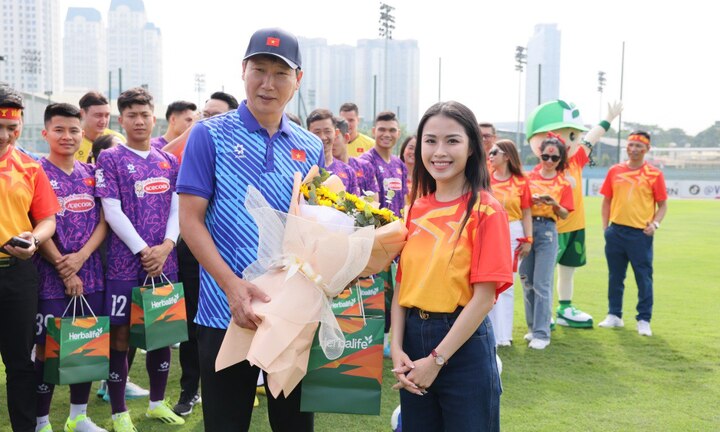 Herbalife đồng hành cùng ĐTBĐQG Việt Nam: Nâng cao thể lực, sẵn sàng cho mùa giải đấu lớn