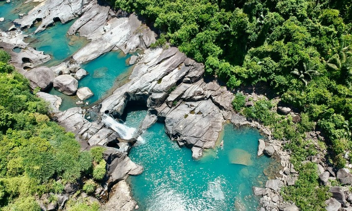 Khám phá vực Phun ở Phú Yên