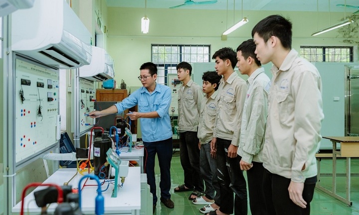 Hà Nội công bố mức hỗ trợ đào tạo trình độ sơ cấp, đào tạo dưới 3 tháng